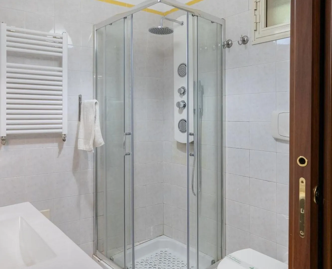 Apartment Spaccanapoli, B&B, Terrazza, Doccia Idromassaggio
