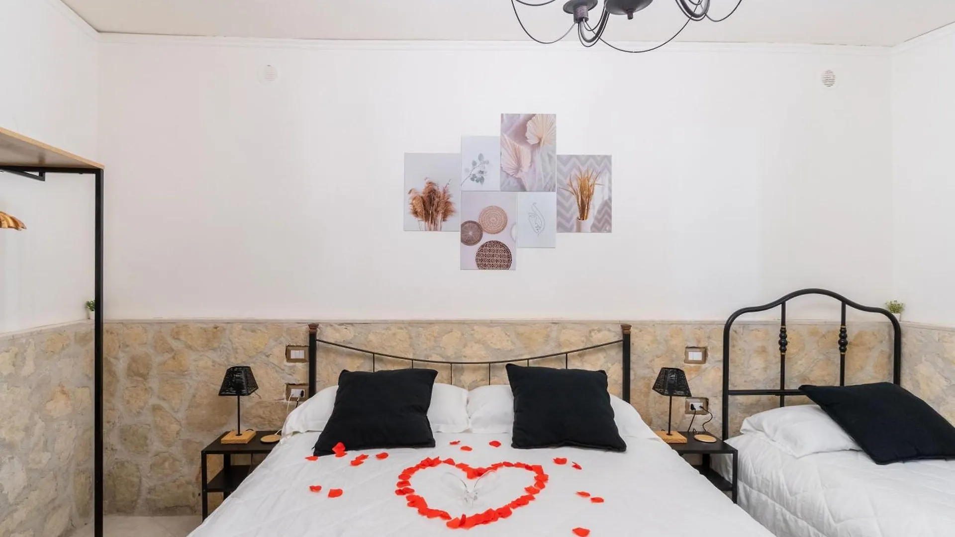 Apartment Spaccanapoli, B&B, Terrazza, Doccia Idromassaggio